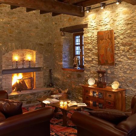 Palio Eleotrivio Guesthouse Agios Lavrentios Екстер'єр фото