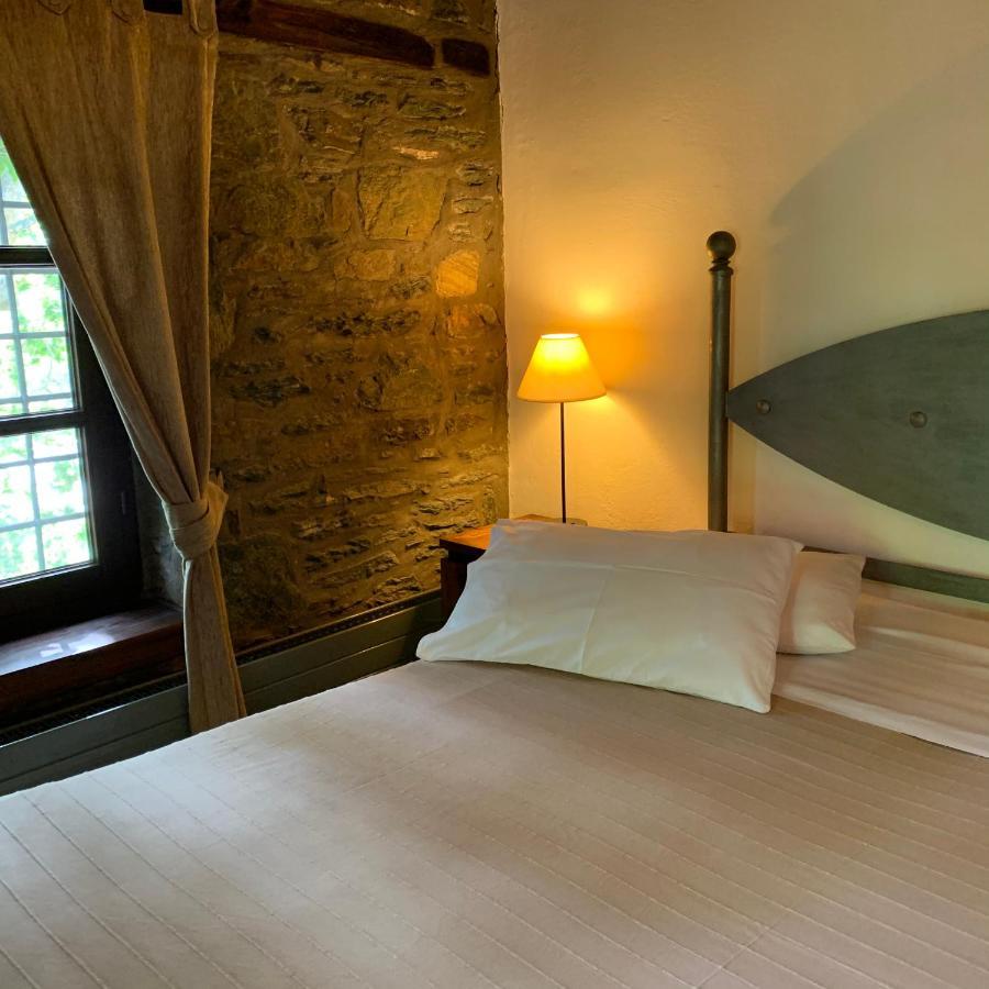 Palio Eleotrivio Guesthouse Agios Lavrentios Екстер'єр фото