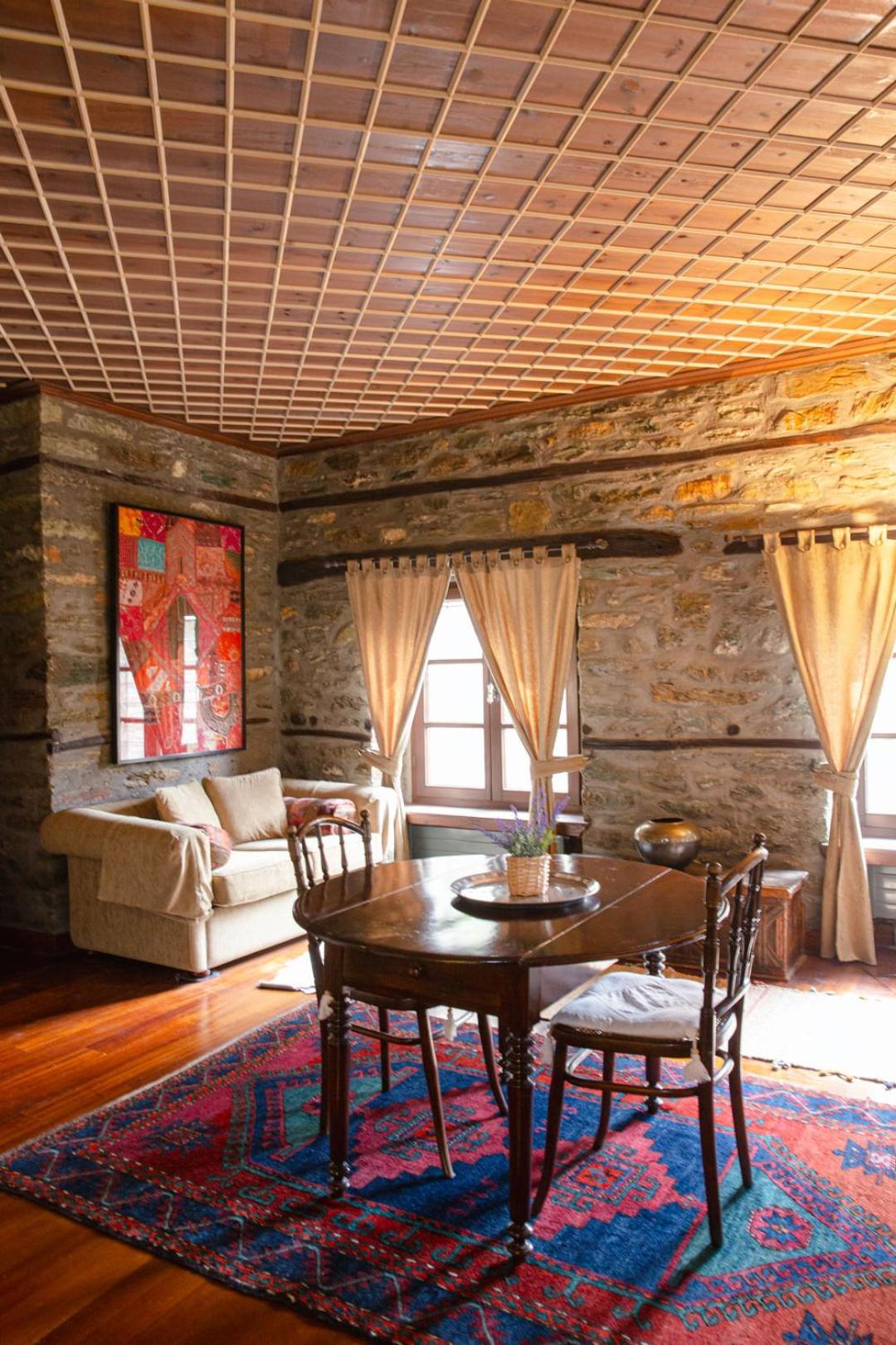 Palio Eleotrivio Guesthouse Agios Lavrentios Екстер'єр фото