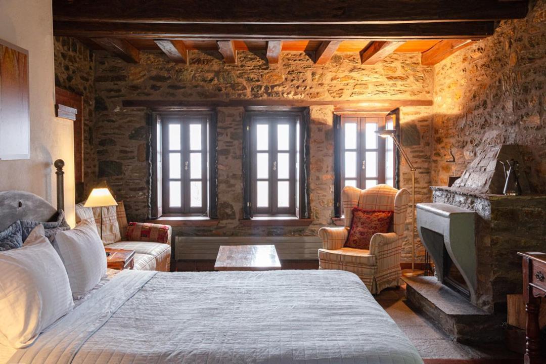 Palio Eleotrivio Guesthouse Agios Lavrentios Екстер'єр фото